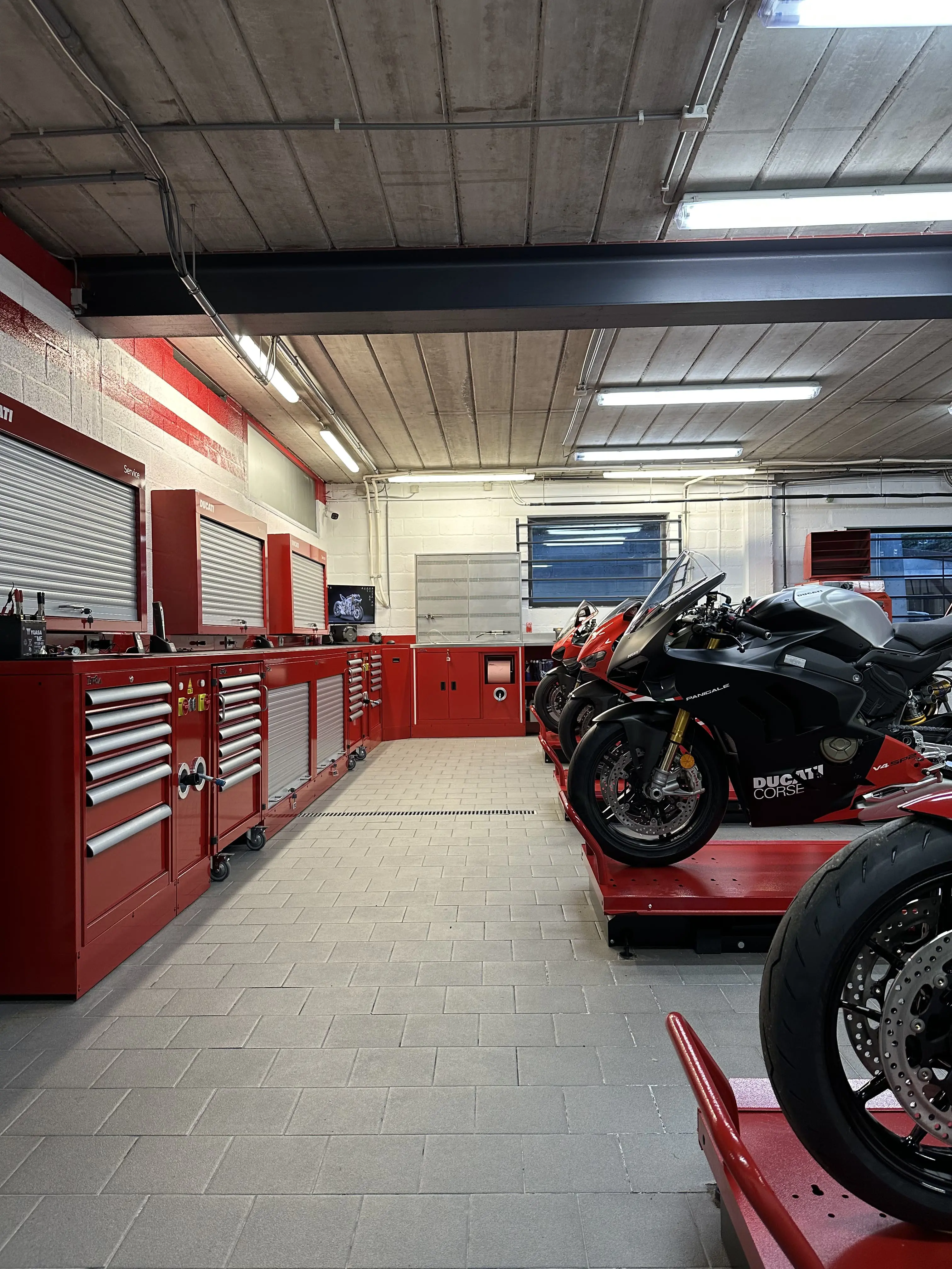 DUCATI SAMBREVILLE